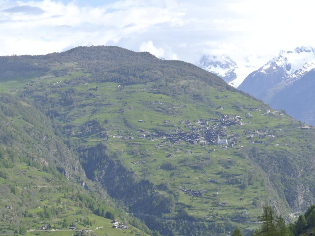 Holiday Home In M Rel Near The Aletsch Ski Area メーレル エクステリア 写真